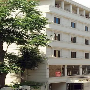 hotellátogatás