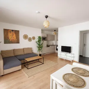 Apartment 1100