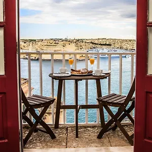 *** Πανσιόν Luciano Al Porto Boutique Μάλτα