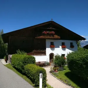 haus-falkner-mutters.ischgl-hotels.net/