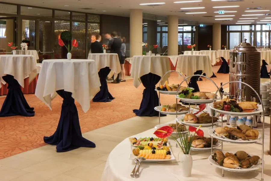 ****  Austria Trend Hotel Savoyen Vienna Austria